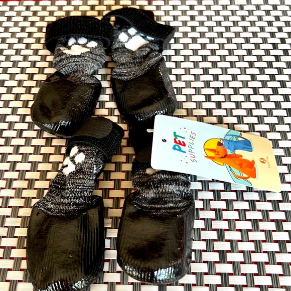 Dog booties size small - Picture 1 of 4